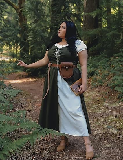 SCARLET DARKNESS Renaissance Costume: The Two-Piece Medieval Dress That Will Transform Your Fairy Tale Dreams